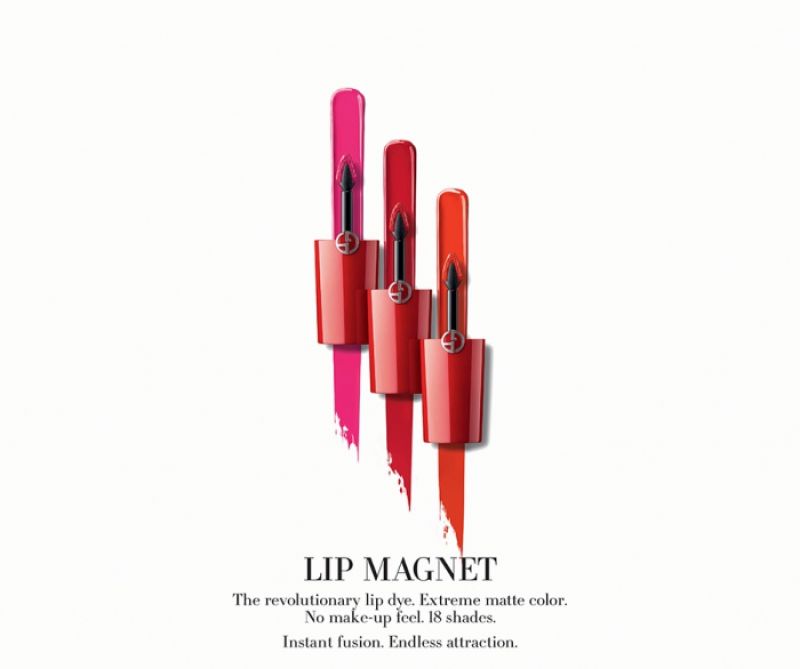 Giorgio Armani 奢華訂製柔霧唇露 3.9ml / $1,250 (共18色),2017年1月1日開賣