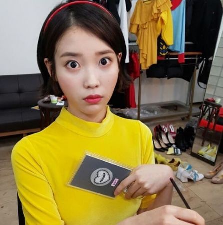 IU