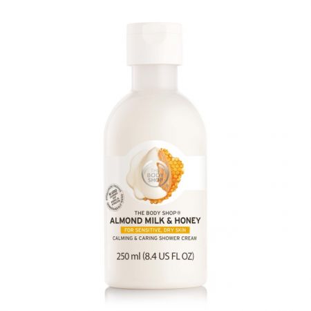 THE BODY SHOP杏奶花蜜滋養泡泡香浴乳,$820/400ml