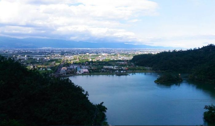 TOP5、宜蘭三清宮夜景