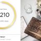 Day 72月15日,星期三接著就去Michael Kors showroom看早上秀上的單品,其中這個蛇紋包挺特別的,表面切割成非常多橫條狀,手拿時可以自由穿入。