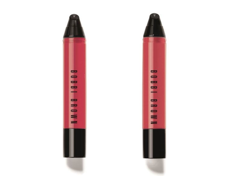 Art Stick Liquid Lip藝術家柔霧唇釉筆 5ml/NT$1,050 (由左至右)色號:#Pink Punch亮眼粉、#Papaya暖橘紅