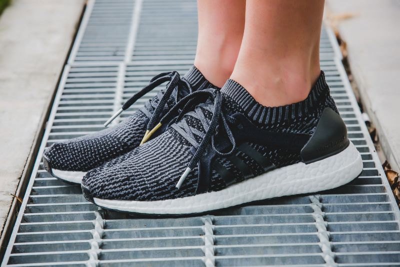 UltraBOOST X BB1696 / NT5,890