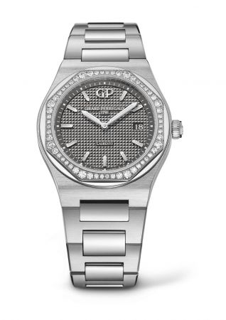 芝柏 Girard-Perregaux「Laureato」系列
