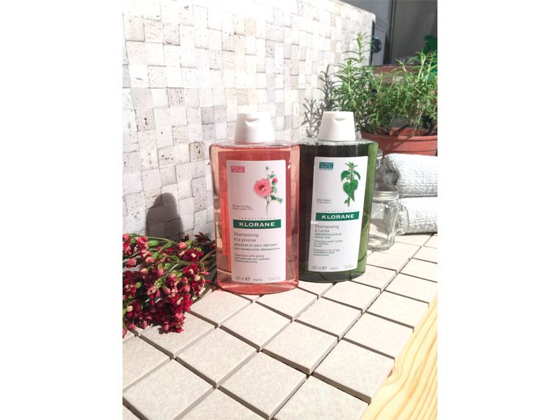 小編現在是以「控油洗髮精」與「舒敏洗髮精」來輪流搭配使用。