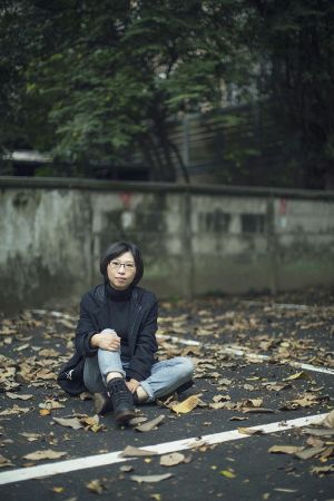 透過攝影機,第一次這麼近距離的接近媽媽