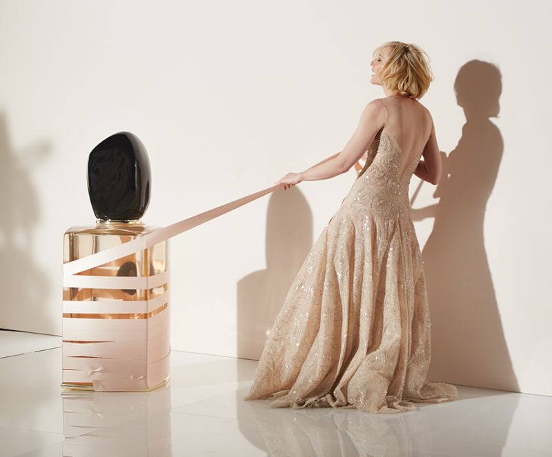 Giorgio Armani Si女性玫瑰淡香精代言人凱特布蘭琪側拍花絮