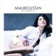 MAUBOUSSIN Rose Pour Elle夢寶星瑰麗女性淡香精瓶蓋上精緻的星戒設計,象徵此生的承諾。前味:火龍果、覆盆子中味:大馬士革玫瑰後味:麝香