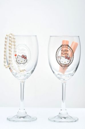 HelloKitty甜蜜乾杯組,2500元贈品