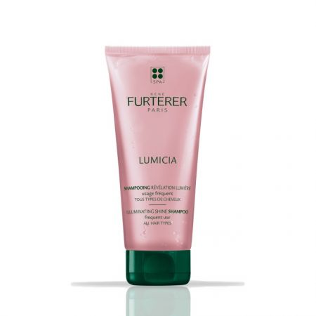 LUMICIA櫻桃粉漾燦光髮浴,200ml/ $1,380;600ml/ $2,300