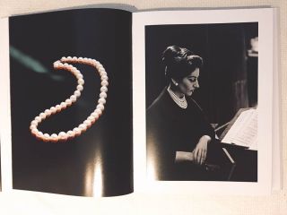 右:歌劇女神卡拉斯