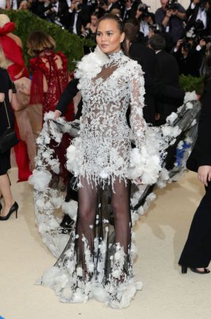 Chrissy TeigenIn Marchesa