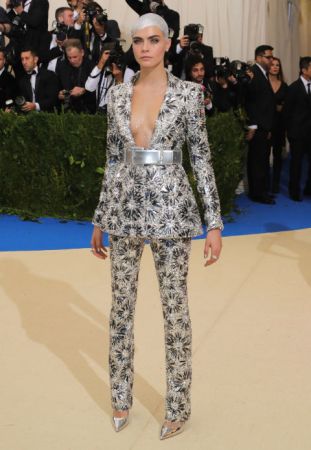 Cara DelevingneIn Chanel