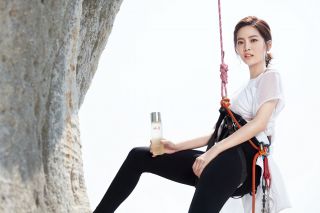 SK-II FACE THE WILD FACE THE CAMERA青春露極限挑戰:曾之喬於台灣東北角嚴峻峭壁挑戰極限攀岩