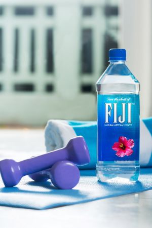 FIJI™ Water斐濟天然深層礦物水