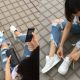 潮妞必備、率性100%的New Balance WL999熱愛韓國流行文化與出國旅遊的企劃編編,日常穿著有著時下最大勢的潮流氣息,鮮明又有個性的重度破壞加工牛仔褲、層次背心搭配頸鍊與飾品,穿上運用多種材質與白色調層次打造而成的WL996款,透氣網布的各種機能精緻設計,好穿舒適之外更堅固造型,呈現無違和感的率性街頭模樣,有型女孩瞬間GET!