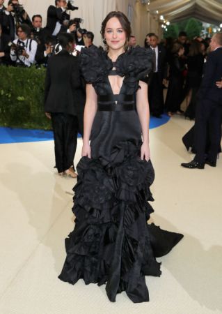 Dakota JohnsonIn Gucci