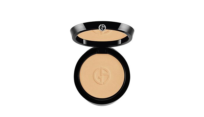 GIORGIO ARMANI 絲光完美持久粉餅,9g,NT$2,600