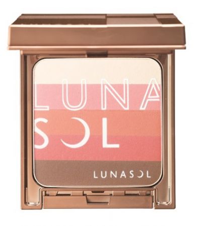 LUNASOL 晶巧燦夏修容餅,9.6g,$1,050(限定1色)