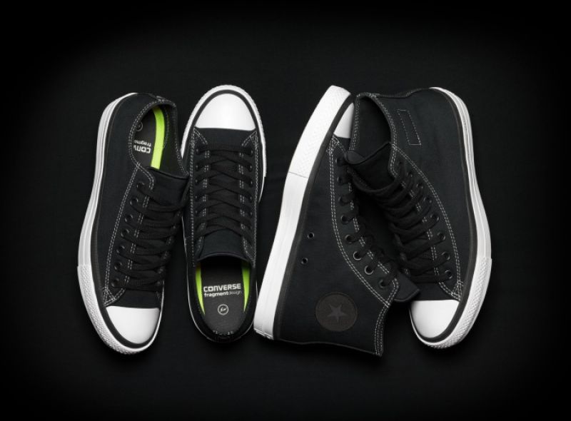 Converse x fragment design Chuck Taylor All Star SE系列,高筒建議售價為NT$ 2,980,低筒建議售價為NT$ 2,780。