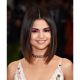 Selena Gomez佩戴Tiffany & Co.珠寶 出席2017 Met Gala紐約大都會博物館慈善晚會