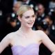 艾兒芬妮 (Elle Fanning) 配戴香奈兒高級珠寶,出席由蘇菲亞柯波拉執導的《魅惑 The Beguiled》電影坎城首映紅毯。(5/26 Updated)