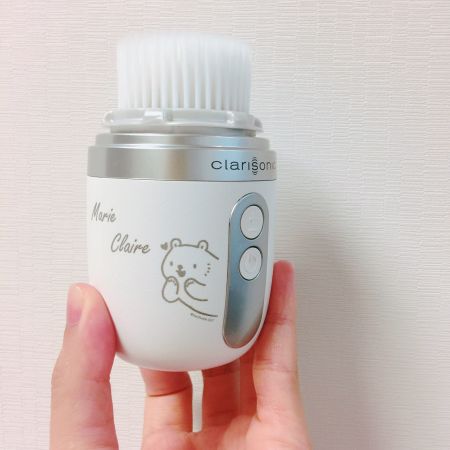 科萊麗clarisonic推出可愛貼圖明星「白白日記」北極熊【限定刻字服務】,透過完整清潔、按摩,肌膚回歸最如北極熊純淨的狀態。