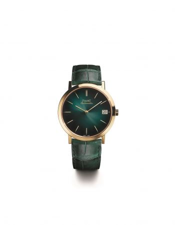 Piaget Altiplano 六十周年系列腕錶40 毫米,18K金錶殼,藍寶石水晶底蓋銹綠色錶盤,金質時標搭載伯爵製1203P超薄自動上鏈機芯,厚3毫米機芯寶石數:25振頻:每小時21600次動力儲存:約44小時細節修飾:環形日內瓦波狀飾紋, 磨光圓紋主夾板, 倒角錶橋, 藍鋼螺絲,金質擺陀刻有代表伯爵的「P」字母標誌功能: 時、分,日子顯示設於3時位置銹綠色鱷魚皮錶帶,搭配18K玫瑰金針扣式錶釦限量260枚,2017年4月於伯爵專賣店發售G0A42052 台幣參考價格800,000元