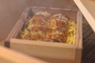 夢幻鰻魚蒸籠飯/450 元