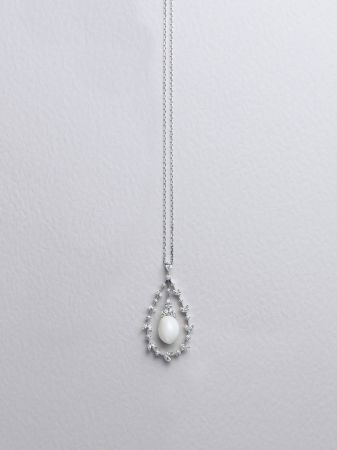 MIKIMOTO 高級珠寶孔克真珠鑽石墜鍊,1,900,000元