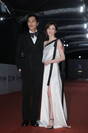 藍正龍、周幼婷