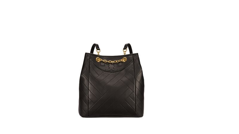 ALEXA皮革鍊帶後背包($26,900)