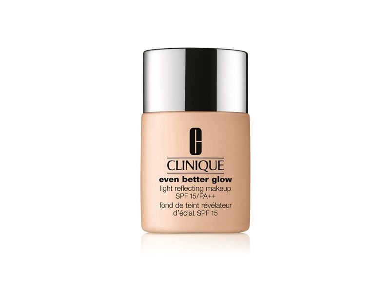 倩碧勻淨柔光粉底液SPF15‧PA++(共10色) 30ml,NT1,500。