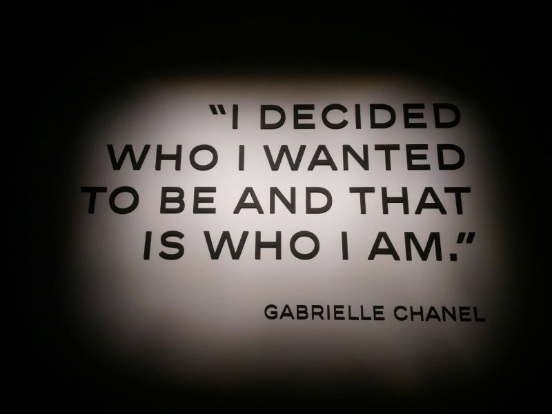 Garbrielle. Chanel :「I decided who I wanted to be and that is who I am. 我自己決定想成為怎樣的人,這就是我。」
