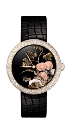 Mademoiselle Privè 腕錶,寶石雕刻及微型金雕工藝面盤,Chanel。