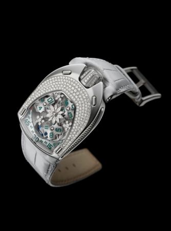 URWERK UR-106 Flower Power,建議售價NT3,600,000。
