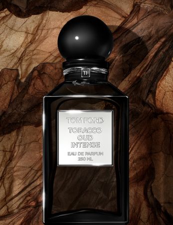 TOM FORD私人調香系列東方菸草深邃版形象照