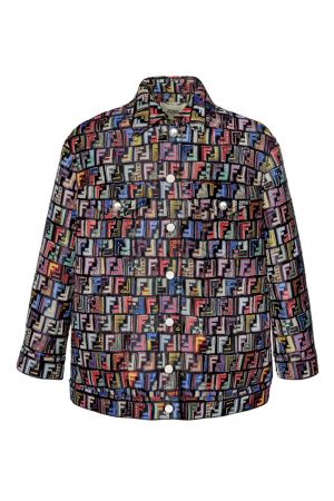 微風信義獨家-彩色Logo外套(正面)NT81,900