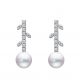 TASAKI kugel 南洋珍珠鑽石白金耳環,NT228,000。