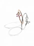 Gucci Floral系列,18K玫瑰金琺瑯彩繪蝴蝶與馬銜手鐲,NT92,900。/ Gucci Floral系列,18K白金蝴蝶與馬銜鑲鑽手鐲(0.9克拉),NT217,400。