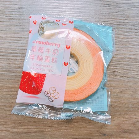 草莓牛奶年輪蛋糕
