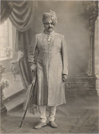 1931年,卡地亞為Maharaja of Nawanagar印度納瓦納嘉大君所設計的項鍊
