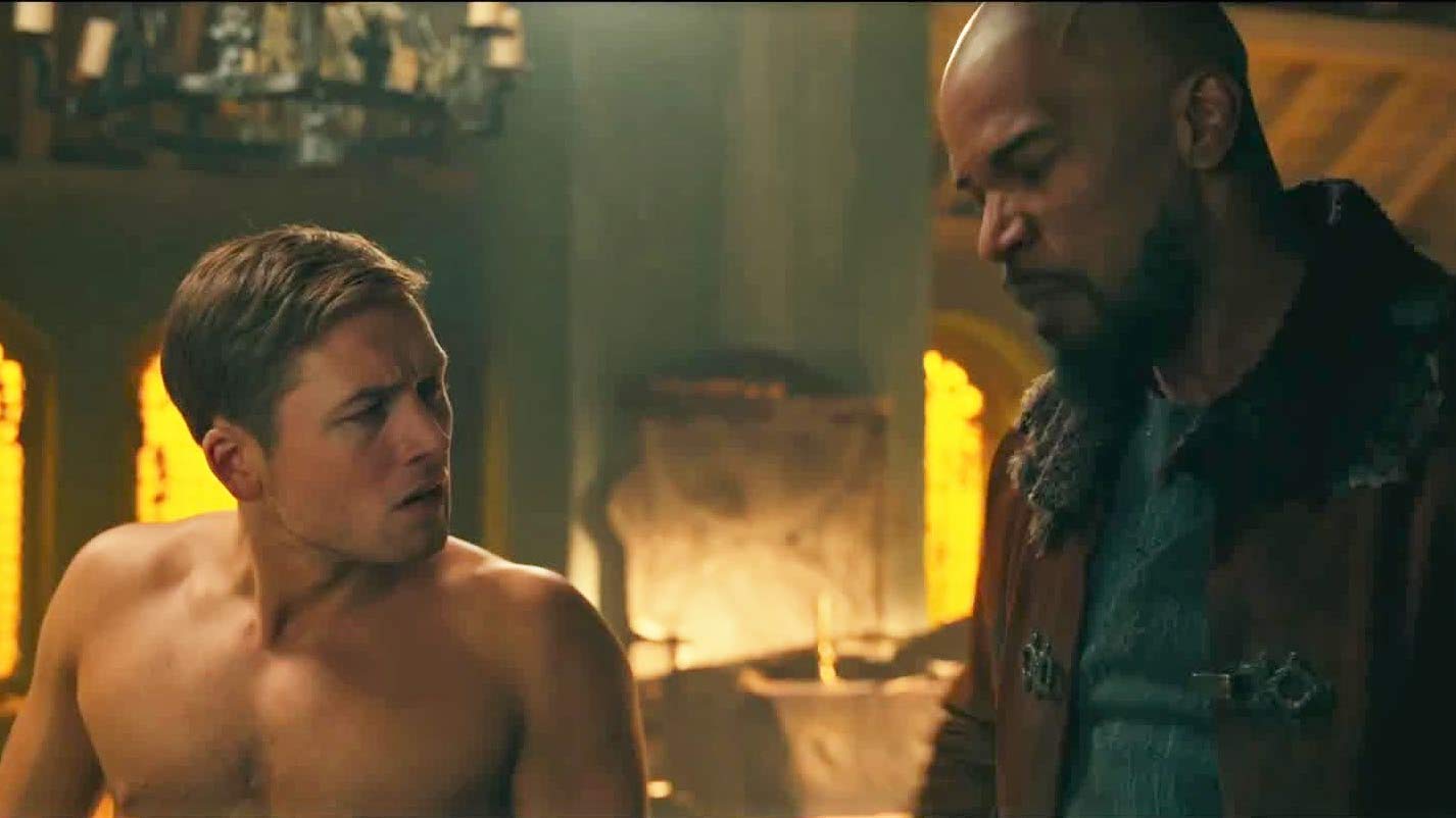 新一代最性感「羅賓漢」是他！金牌特務小鮮肉泰隆艾格頓主演《羅賓漢崛起》大秀健壯身材