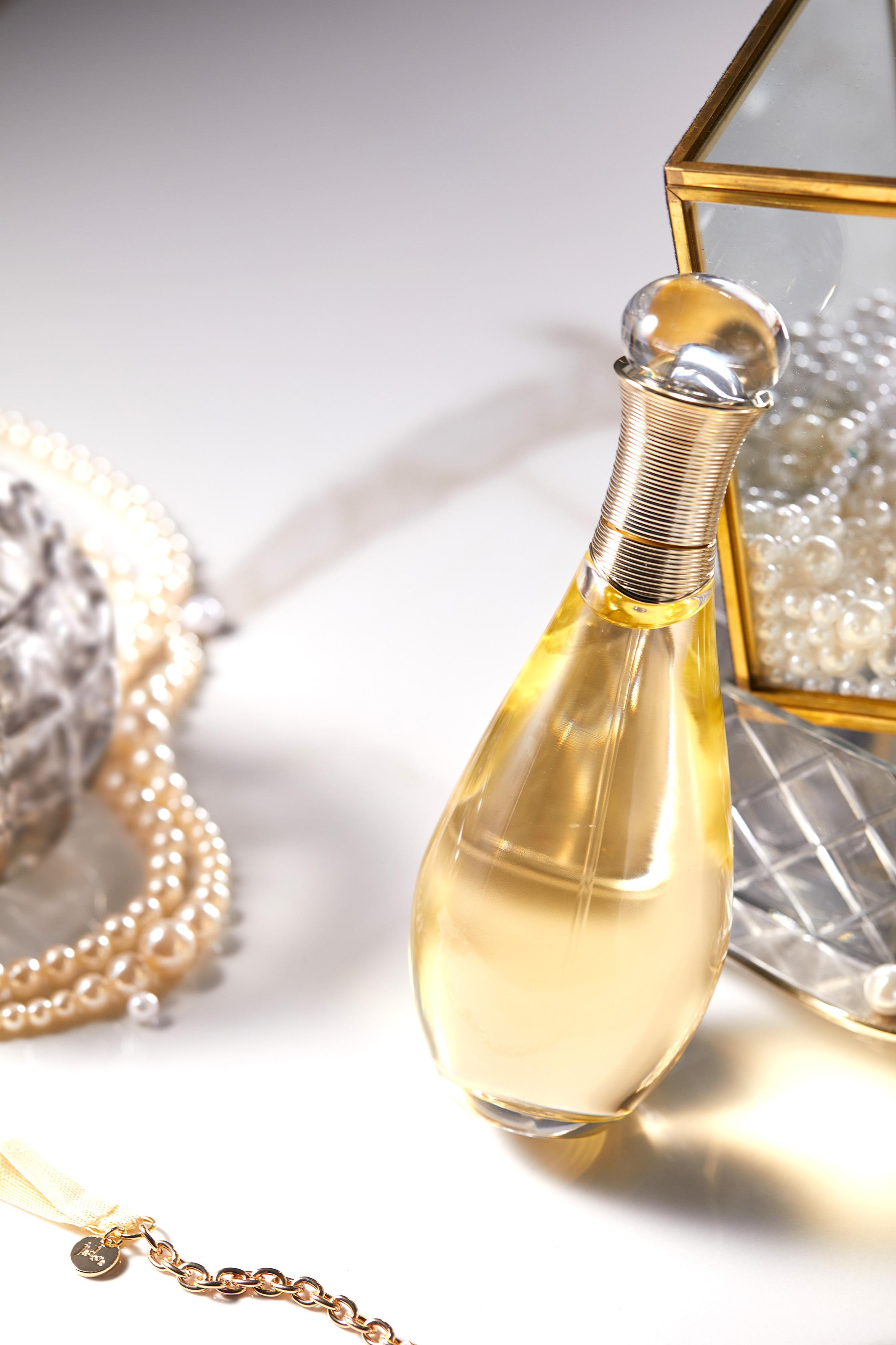 這款香水太性感，完全無法抗拒的誘惑，聞過一次再也忘不掉！ 噴上J